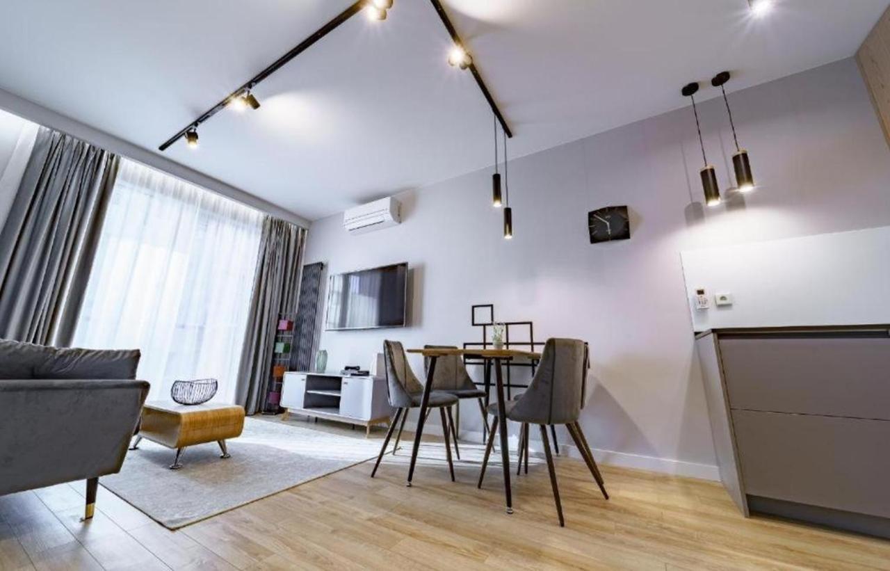 Spacious And Cozy-City Center-Snn65\59 ワルシャワ エクステリア 写真